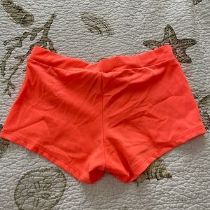 Onzie hot yoga shorts